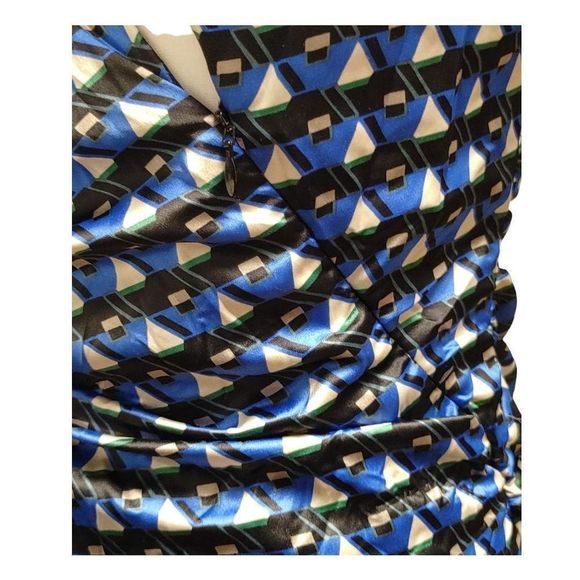 💥Bluish Geometric Print Dress by ZARA Sz M - Picture 6 of 8